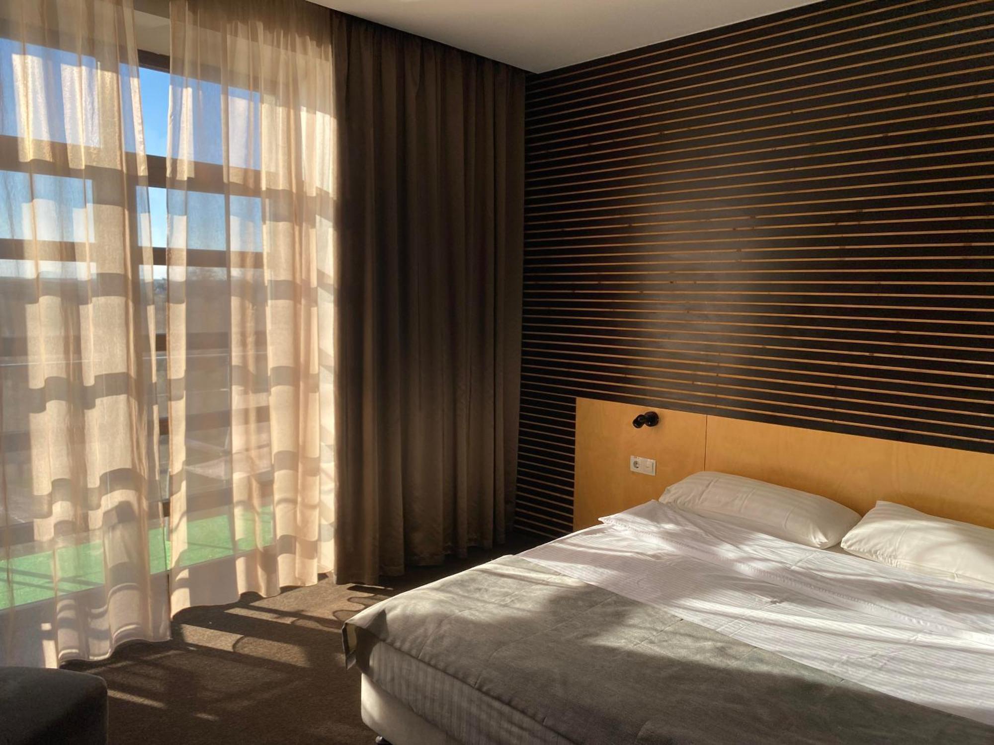 Park Hotel Switzerland Obariv Exteriör bild